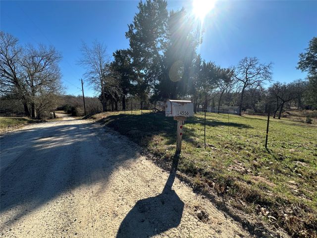 14556 County Road 445, Marquez, TX 77865