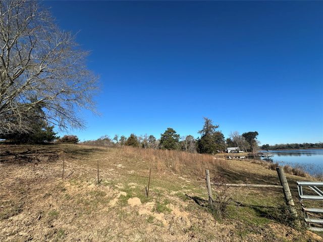 14556 County Road 445, Marquez, TX 77865