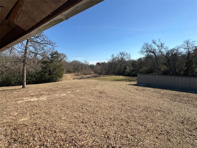 14556 County Road 445, Marquez, TX 77865