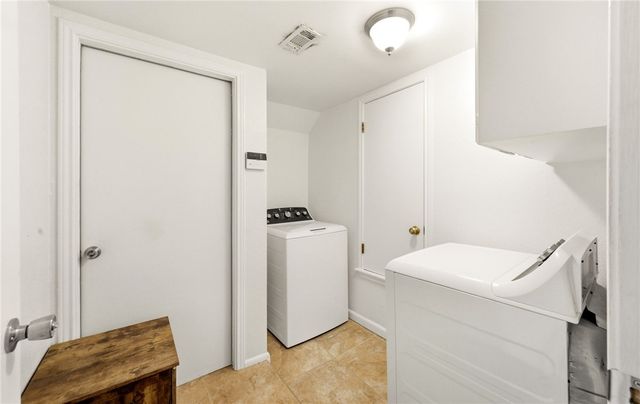 5305 Woodgate Dr, Corpus Christi, TX 78413