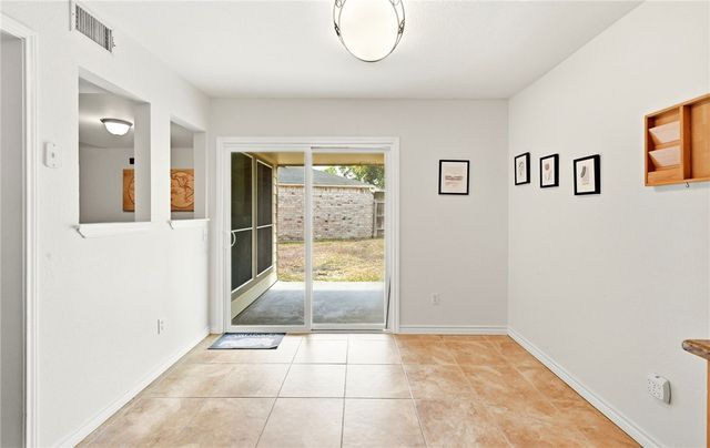 5305 Woodgate Dr, Corpus Christi, TX 78413