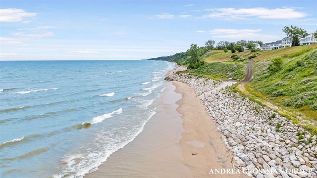 665 Lantern Watch Drive, South Haven, MI 49090