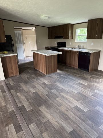 9410 Sunrise Road, Red Boiling Springs, TN 37150