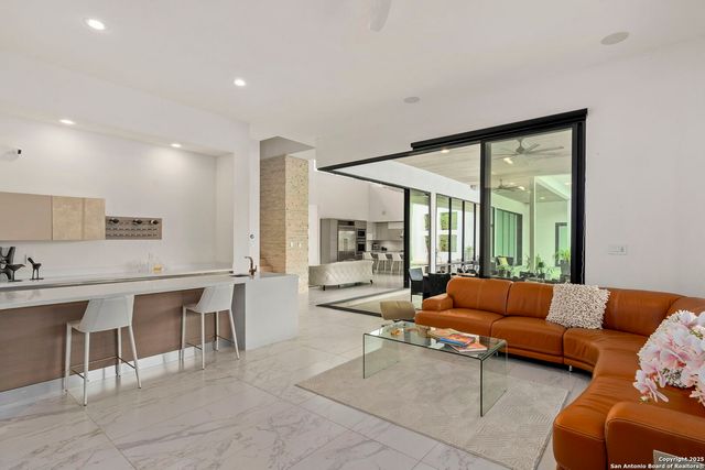 1110 Marchesi, San Antonio, TX 78258