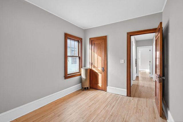 1123 Sherburne Avenue, Saint Paul, MN 55104