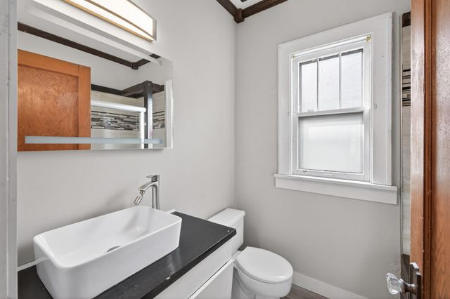 1123 Sherburne Avenue, Saint Paul, MN 55104