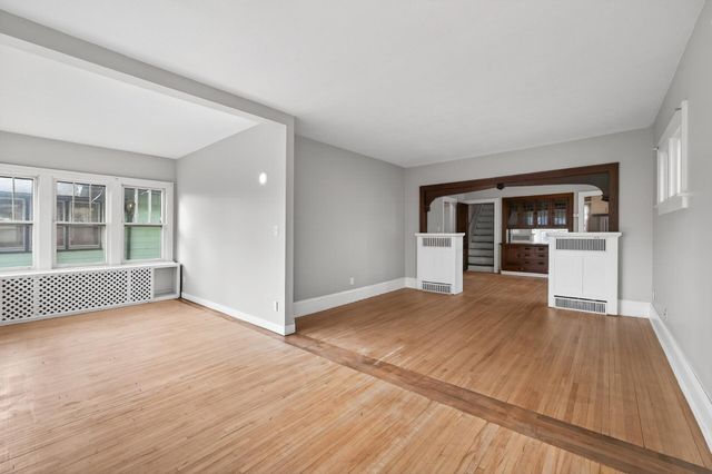 1123 Sherburne Avenue, Saint Paul, MN 55104