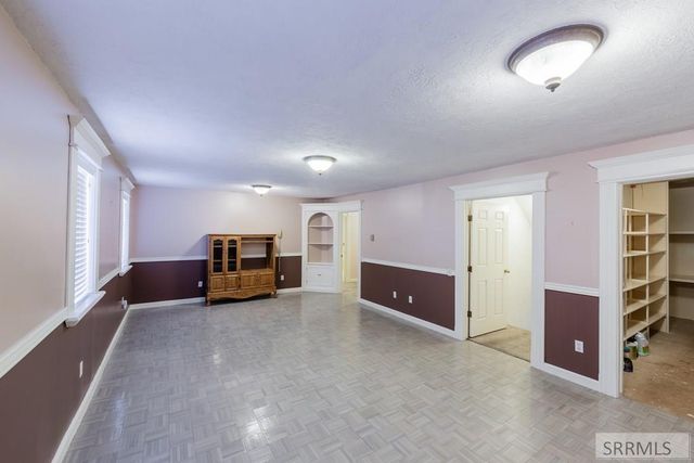 225 Nez Perce Ave, Rexburg, ID 83440