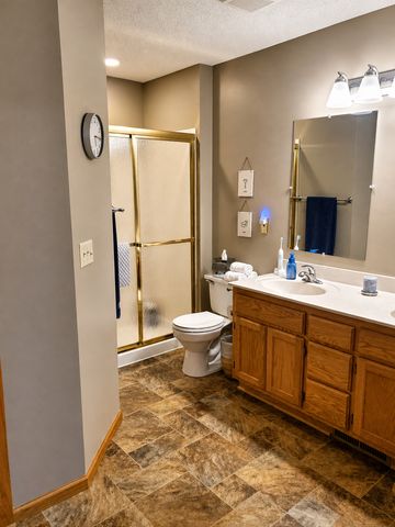 3823 Minnesota Lane N, Plymouth, MN 55446