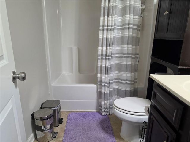 65 Foxgrove Cv, Covington, GA 30014