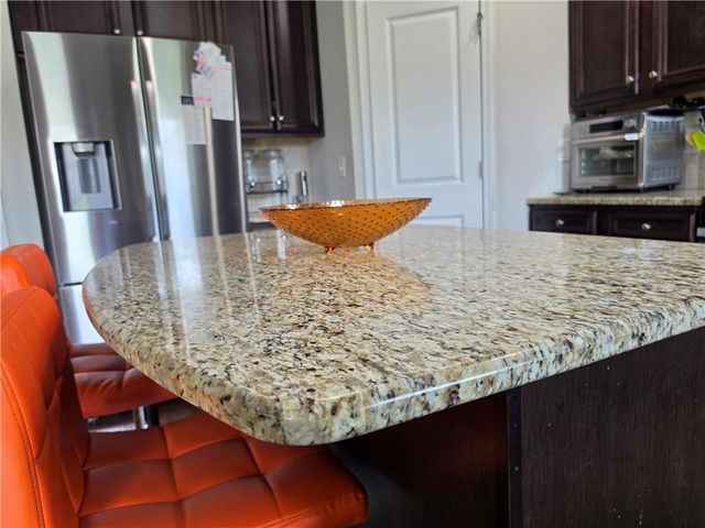 65 Foxgrove Cv, Covington, GA 30014