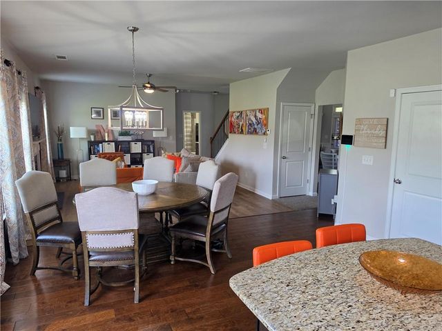 65 Foxgrove Cv, Covington, GA 30014