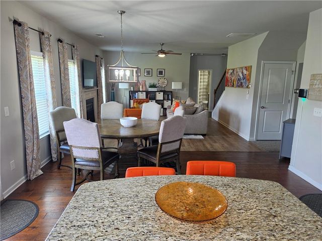 65 Foxgrove Cv, Covington, GA 30014