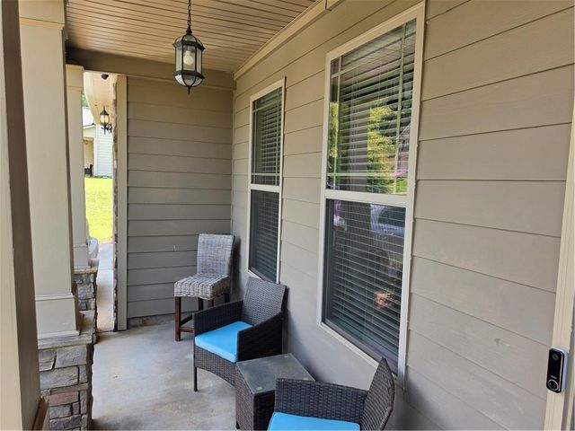 65 Foxgrove Cv, Covington, GA 30014