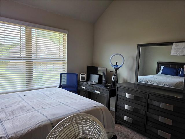 65 Foxgrove Cv, Covington, GA 30014