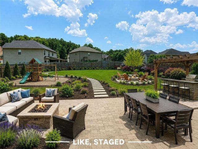 65 Foxgrove Cv, Covington, GA 30014