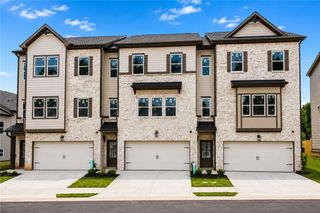 4226 Fern River Trail 18, Norcross, GA 30093