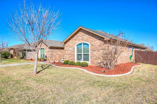 5001 Red Oak Lane, San Angelo, TX 76904