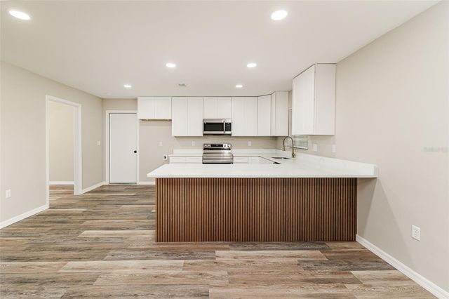 5421 LAKE LUTHER ROAD, Lakeland, FL 33805