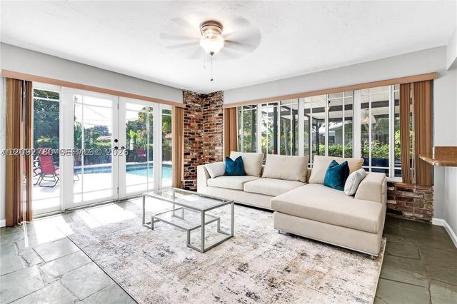 460 NW 88th Ter, El Portal, FL 33150