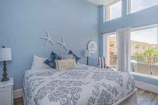 9520 Seawall Blvd 247, Galveston, TX 77554