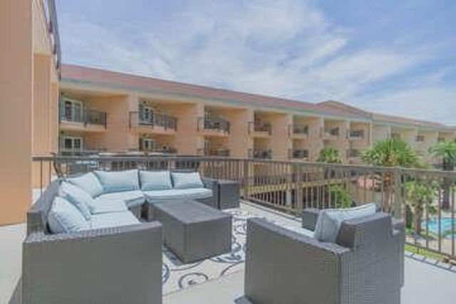 9520 Seawall Blvd 247, Galveston, TX 77554