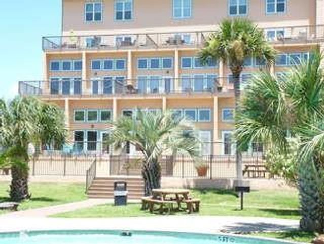9520 Seawall Blvd 247, Galveston, TX 77554