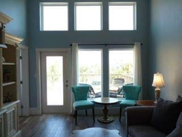 9520 Seawall Blvd 247, Galveston, TX 77554