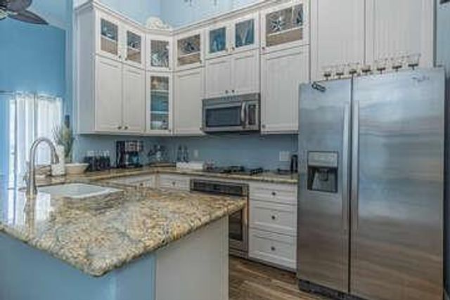 9520 Seawall Blvd 247, Galveston, TX 77554