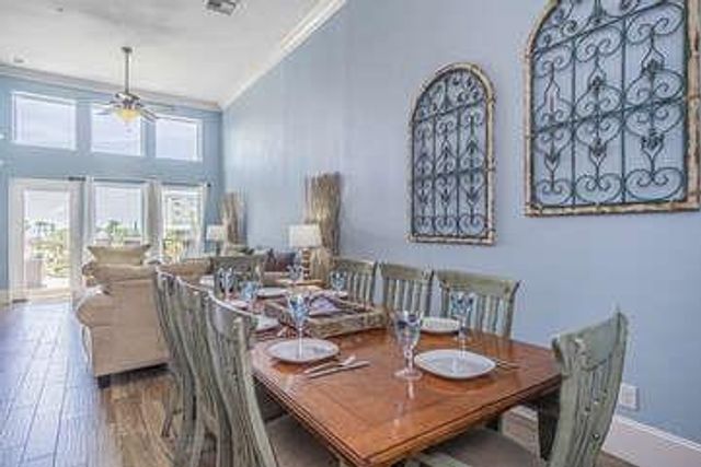 9520 Seawall Blvd 247, Galveston, TX 77554