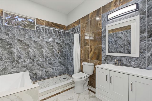 20 Coolcrest Drive, Point Blank, TX 77364