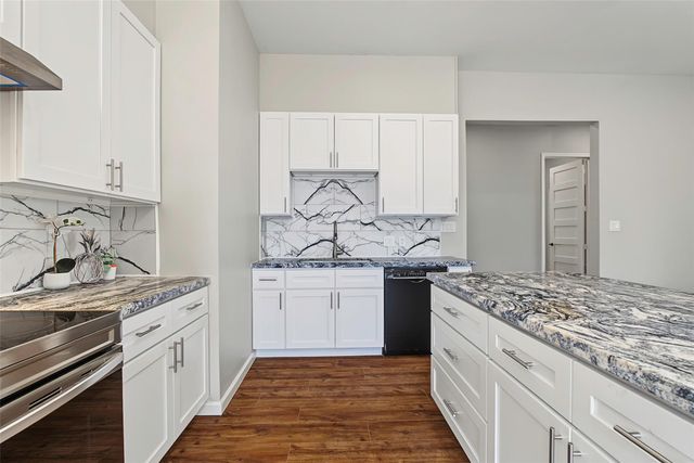 20 Coolcrest Drive, Point Blank, TX 77364