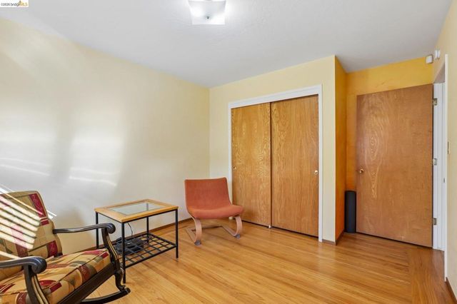 85 Edgemont Way, Oakland, CA 94605