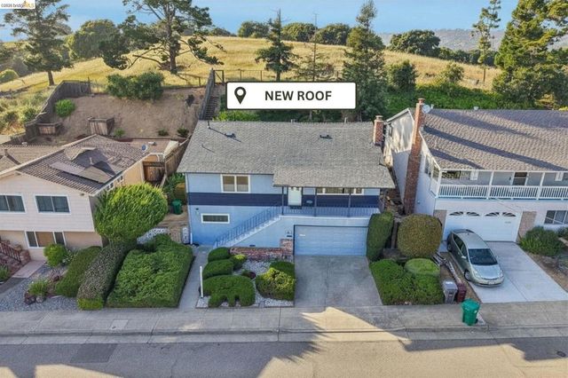 85 Edgemont Way, Oakland, CA 94605