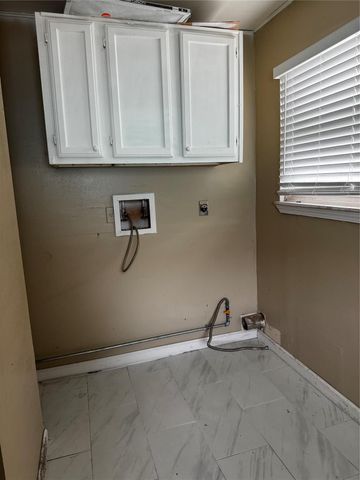 4515 7th Street, Bacliff, TX 77518
