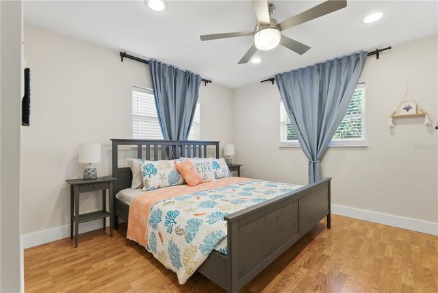 8288 137TH LANE, Seminole, FL 33776