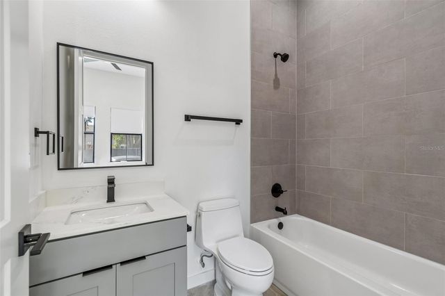 1218 E KAY STREET 14, Tampa, FL 33602