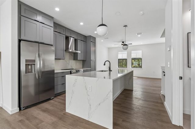 1218 E KAY STREET 14, Tampa, FL 33602