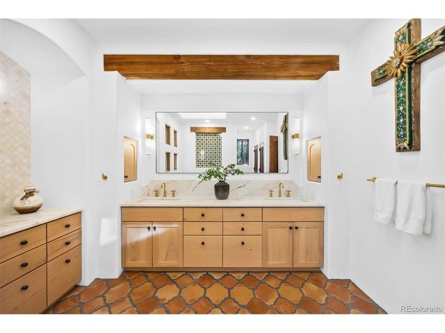 5757 Pine Ct, Larkspur, CO 80118