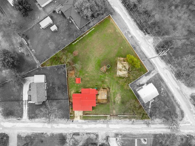 603 Eagle Drive, Eddy, TX 76524