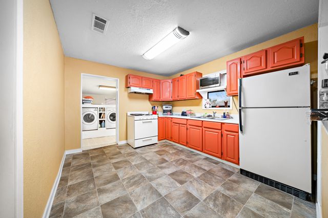 603 Eagle Drive, Eddy, TX 76524