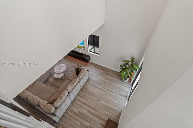 14550 SW 32nd st, Miami, FL 33175