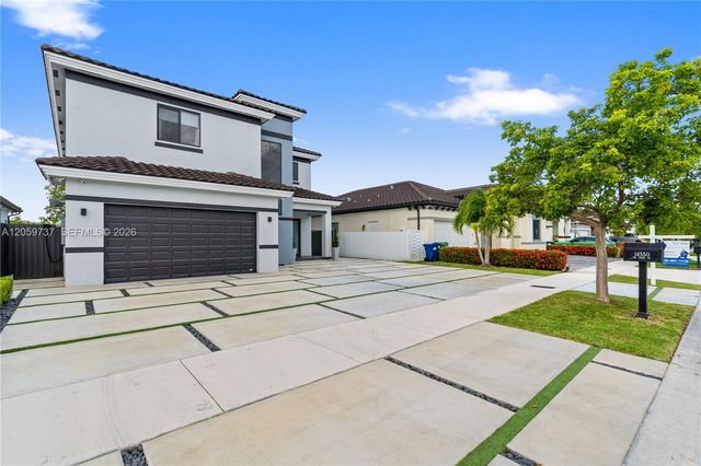 14550 SW 32nd st, Miami, FL 33175