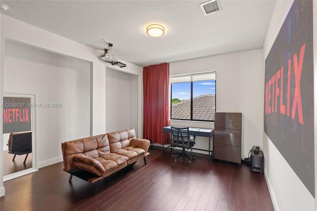 14550 SW 32nd st, Miami, FL 33175