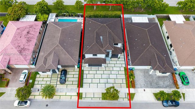 14550 SW 32nd st, Miami, FL 33175