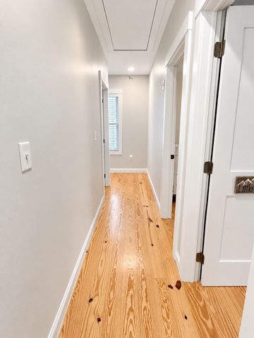 138 Market St, Amesbury, MA 01913