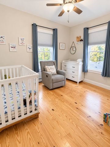138 Market St, Amesbury, MA 01913