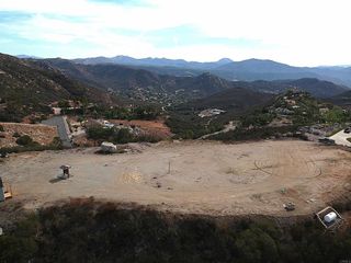 1496 Montana Serena Court, El Cajon, CA 92021