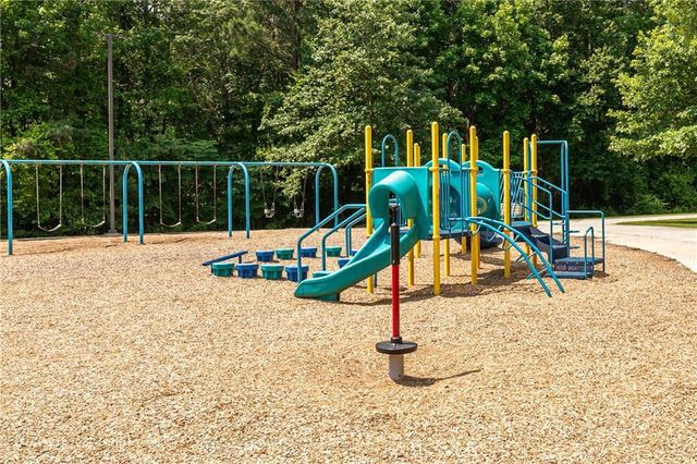 3505 Tristens Cove Walk, Loganville, GA 30052