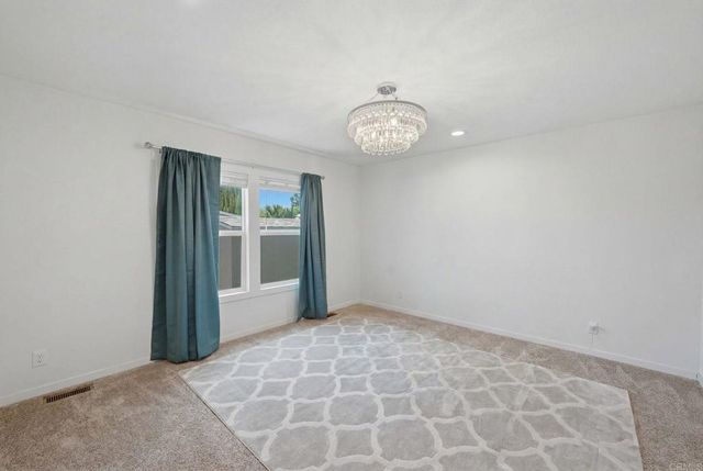 2700 E Valley Parkway 189, Escondido, CA 92027